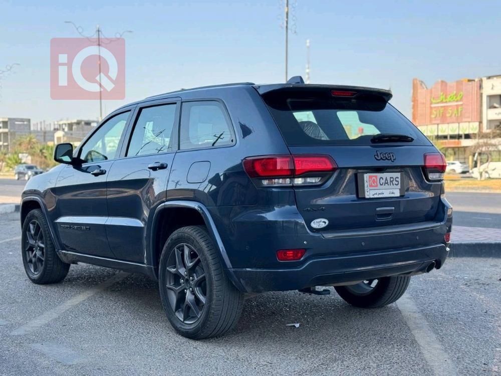 جيب جراند شيروكي